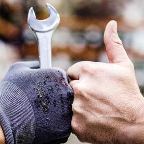 Handwerkertätigkeiten erledigen lassen über EKD